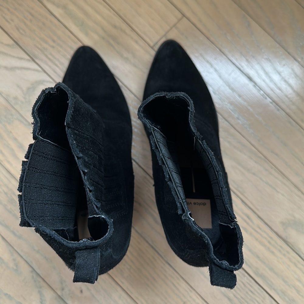 Dolce Vita | Suede Heeled Booties - Picture 4 of 9